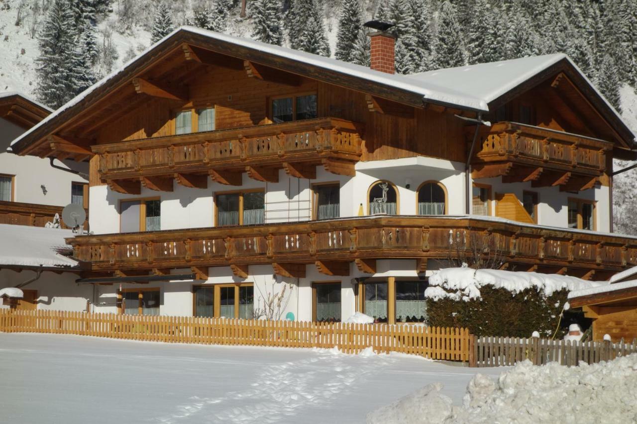 Ferienwohnung Haus Stern Neustift im Stubaital Exterior foto