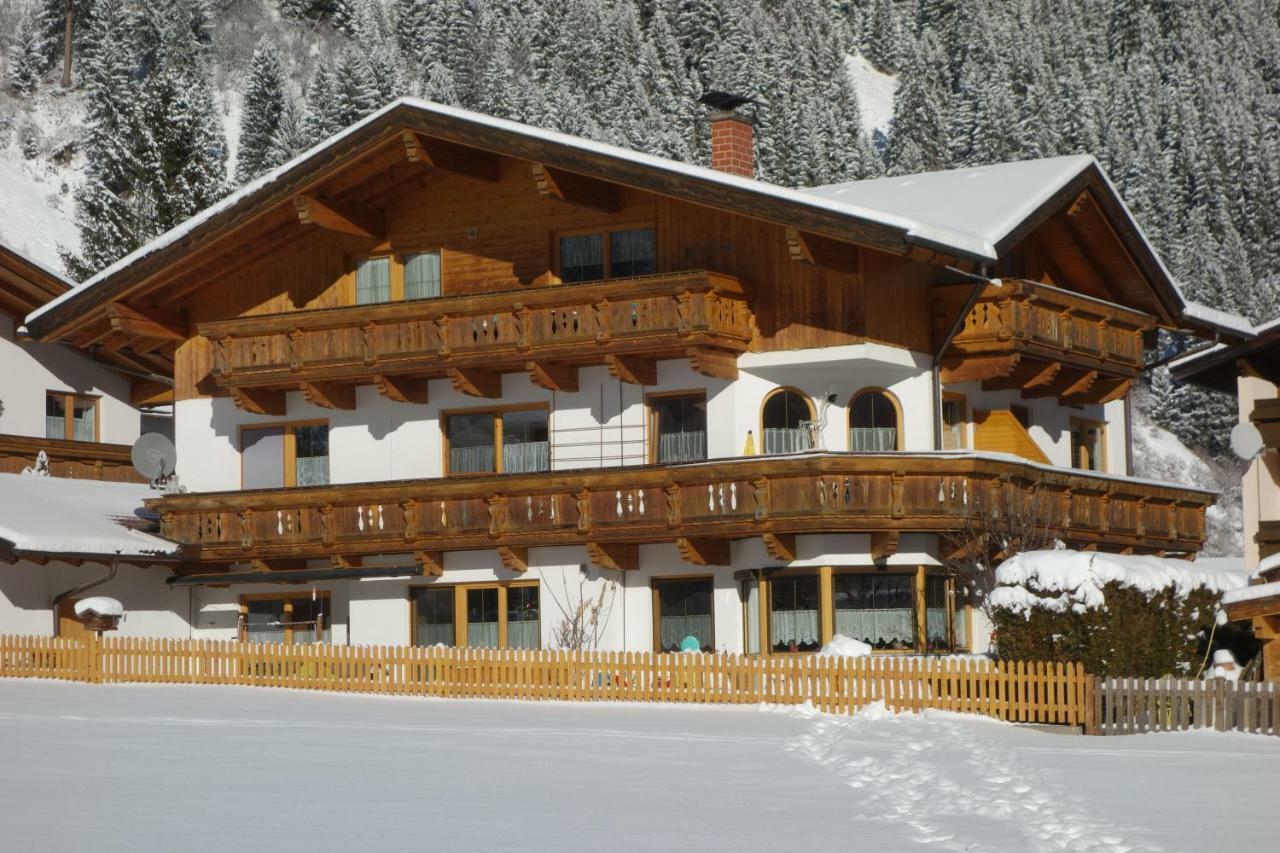 Ferienwohnung Haus Stern Neustift im Stubaital Exterior foto